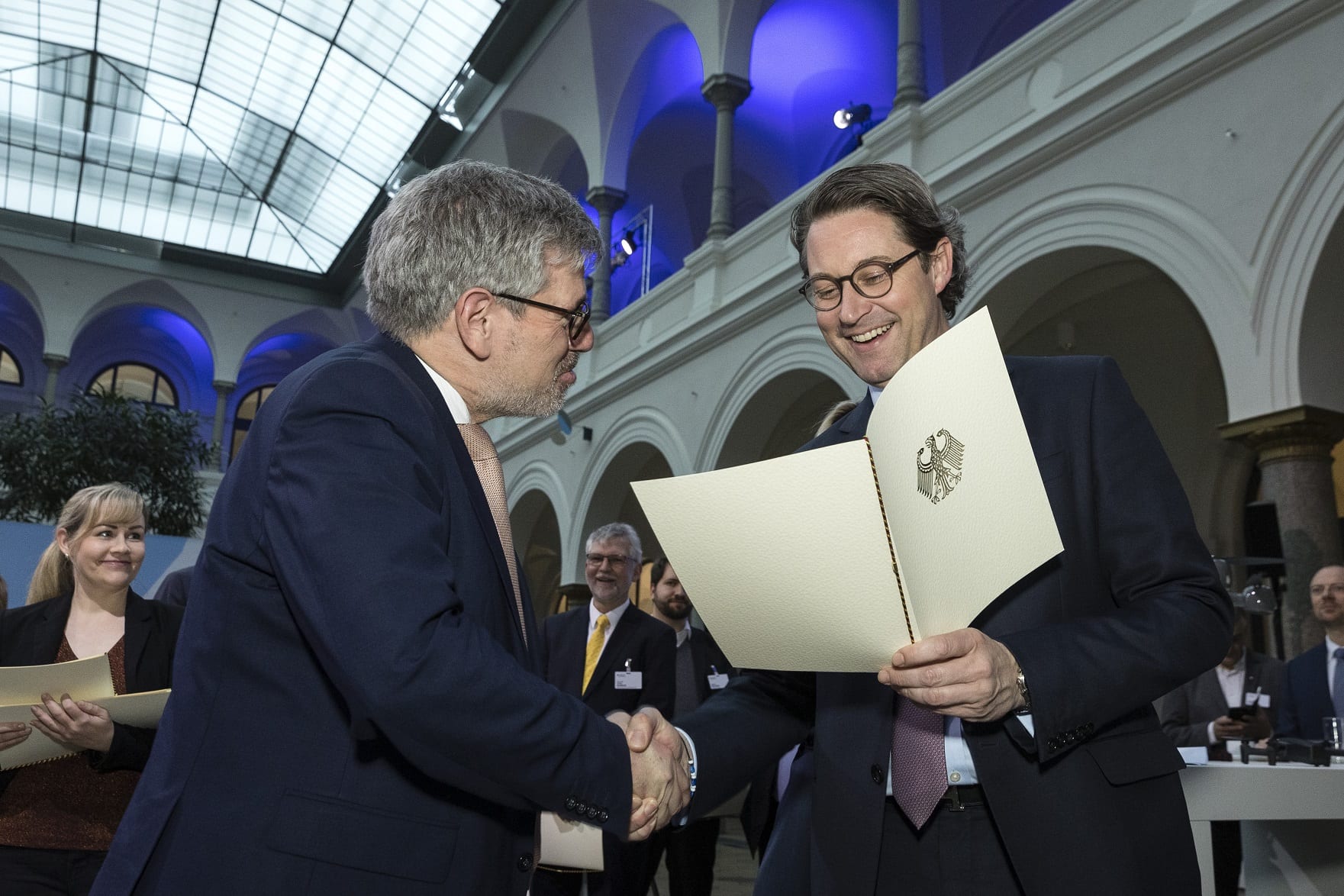 BMVI | Ideen und Förderaufruf Drohnen und Flugtaxis am 14. Februar 2020
