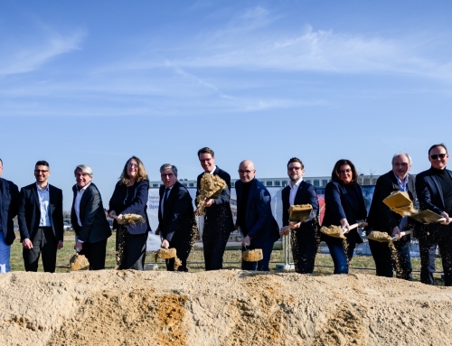 Spatenstich für das NHTZ